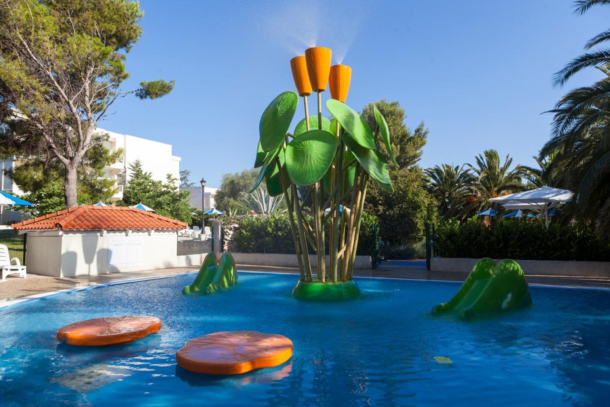 Hotel Waterman Kaktus Supetar Luaran gambar